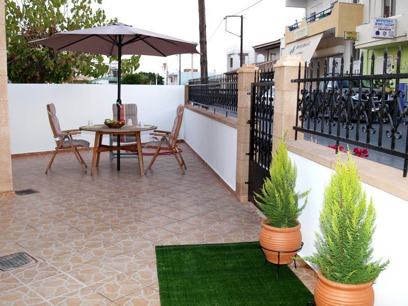 Villa Traditional Aphrodite Charaki
