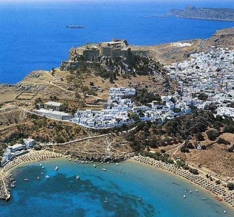 Traditional Aphrodite Villa